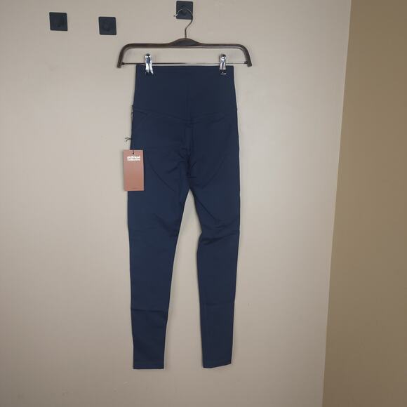Girlfriend Collective Compressive High-Rise Legging in Navy Size XS - Picture 4 of 8